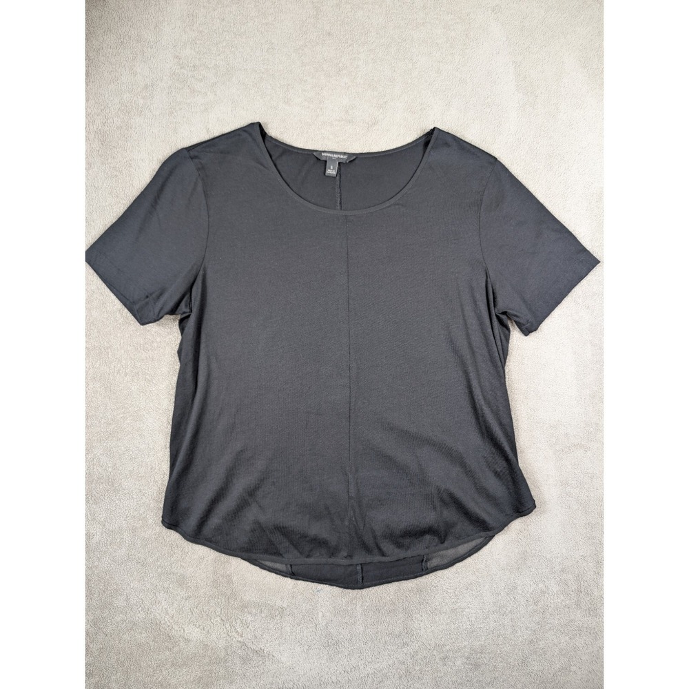Banana Republic Womens Black TShirt Size S
